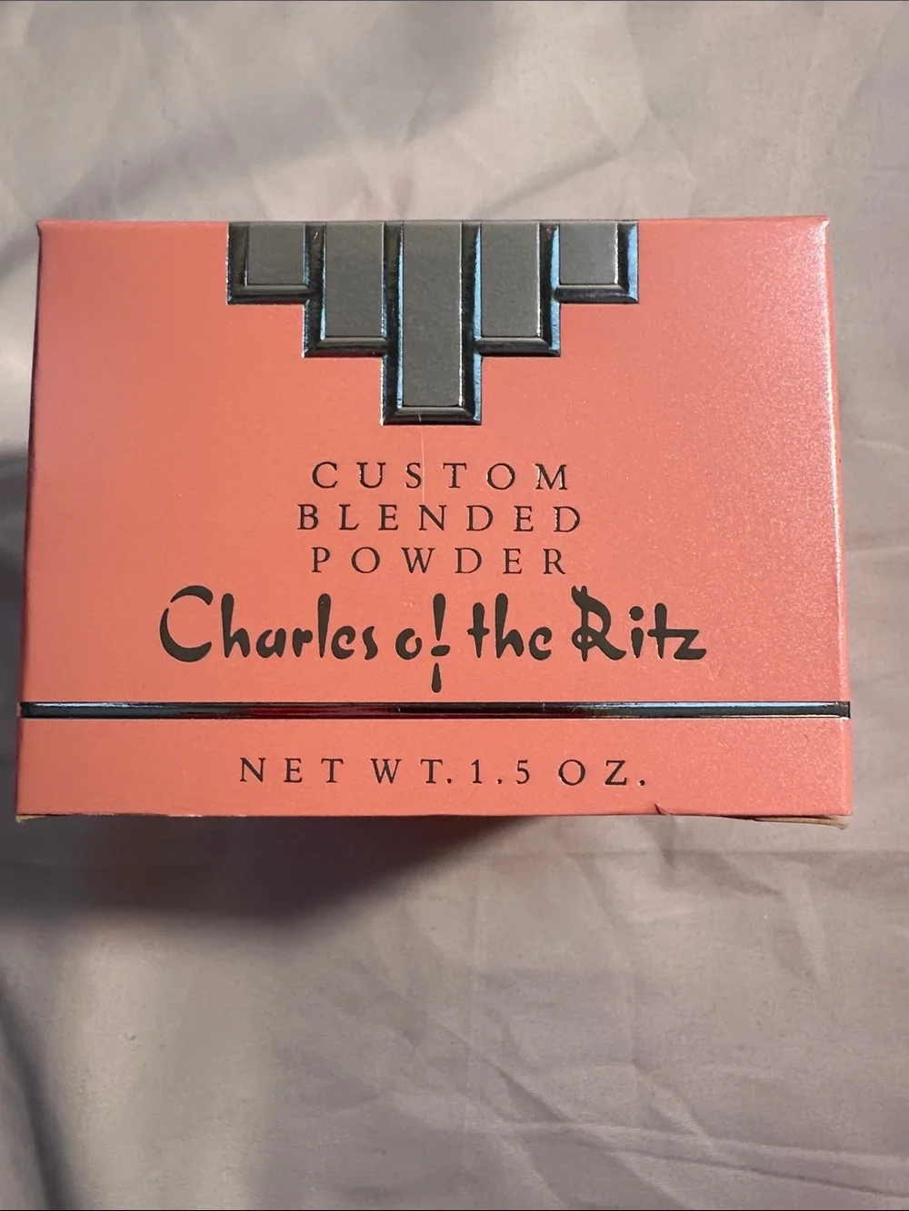 Charles of the Ritz Custom Blended Powder – Classic Ivory – 1.5 oz – New Sealed